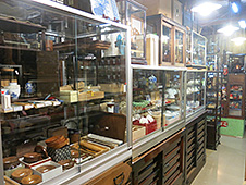 米子店 店内4