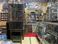 米子店 店内6