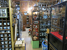 米子店 店内7